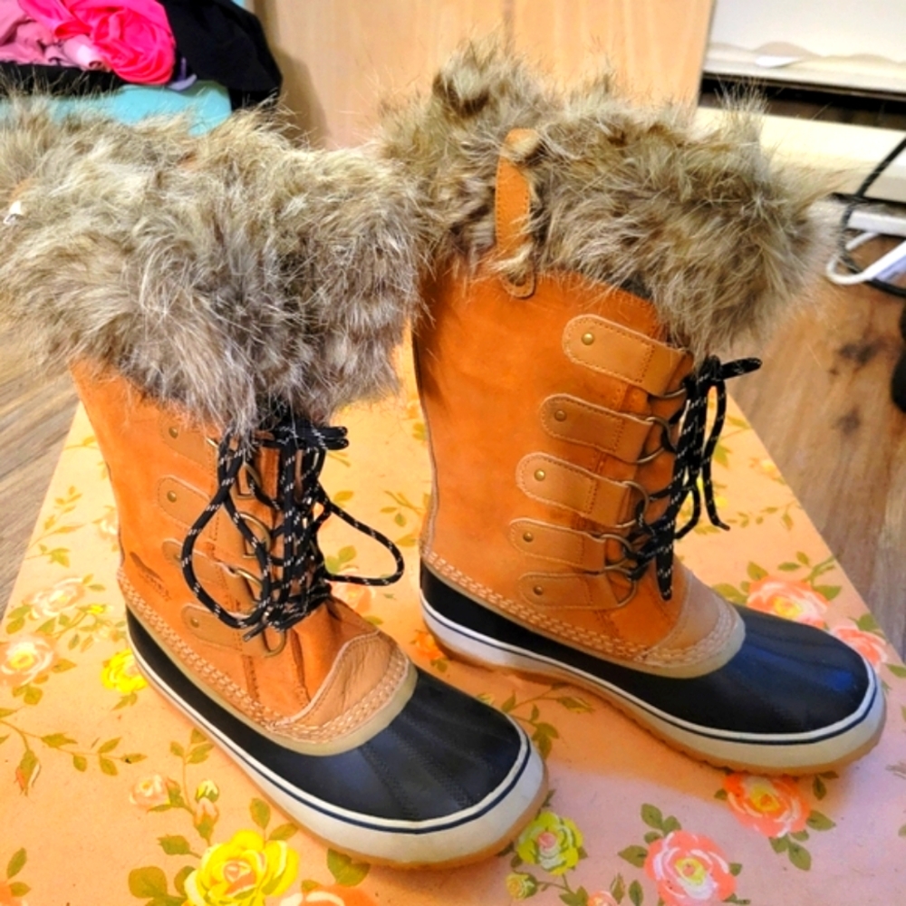 Sorel Joan of Arctic Boots